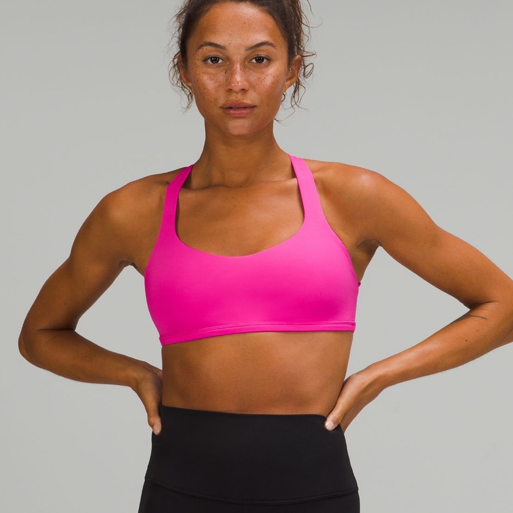 Lululemon free to be bra